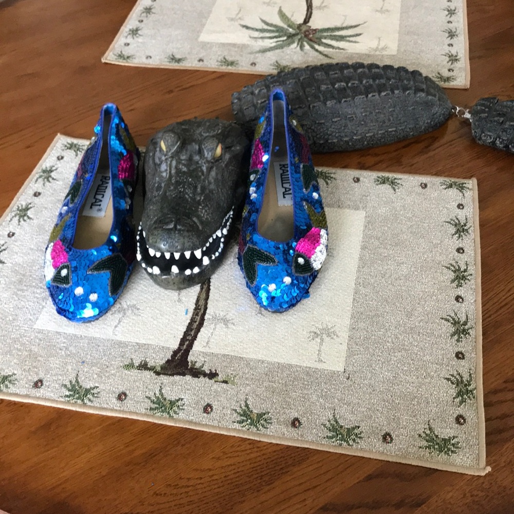 🌴🌴Vintage Radical sequin flats